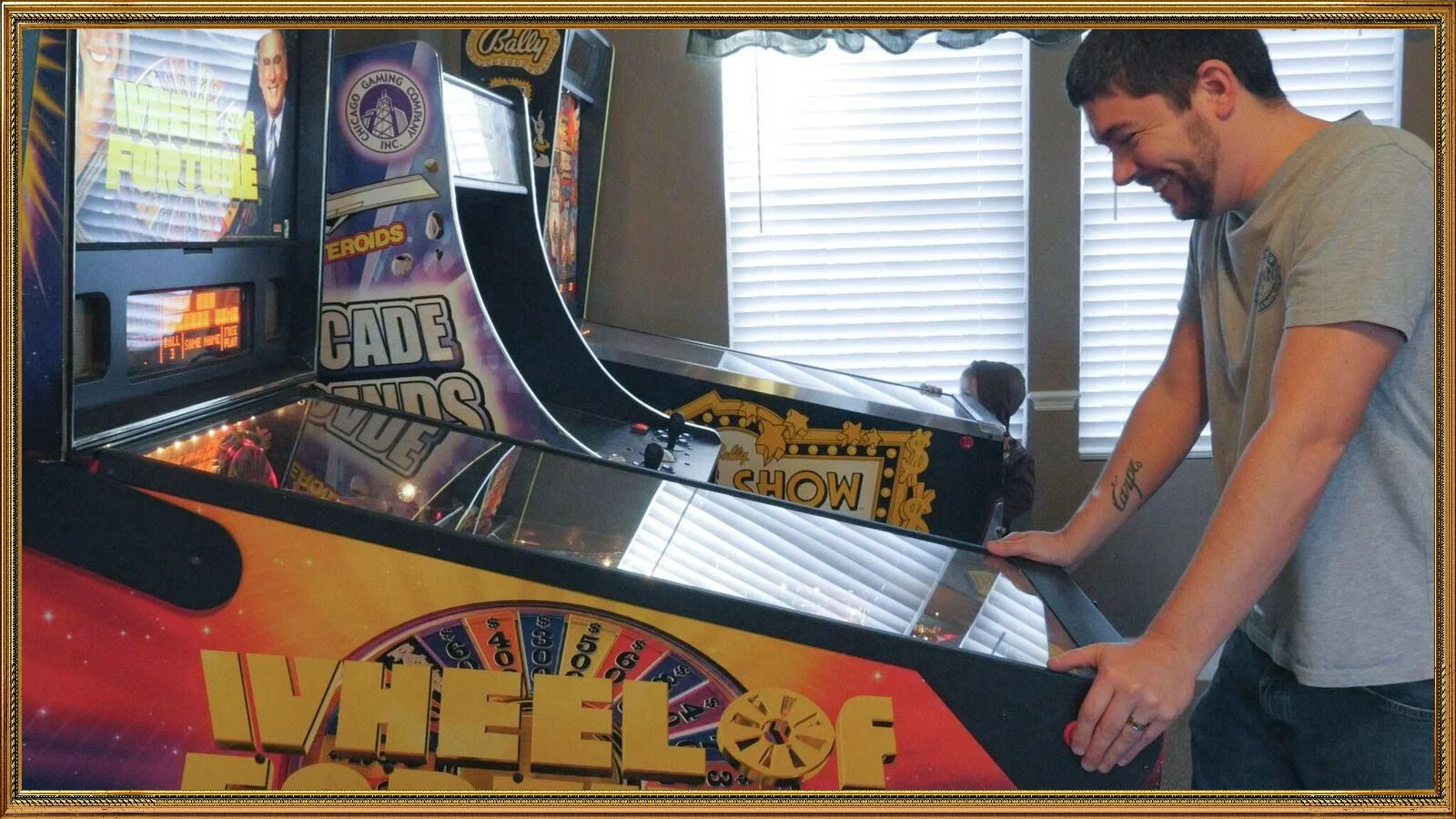 Play video games at The Great Escape Lakeside vacation rental home's arcade
